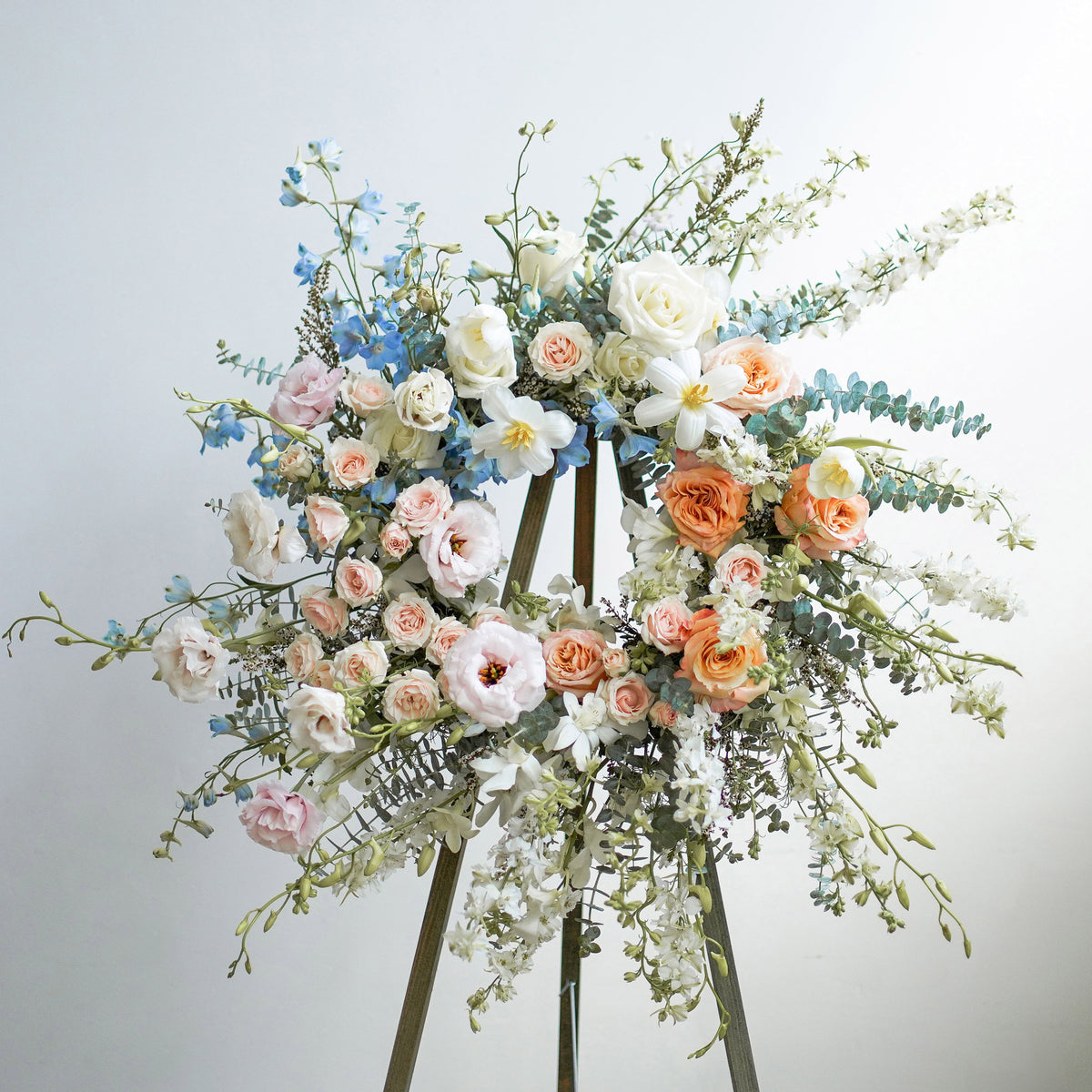 We Love Dried Flowers - Handmade Wreaths, Room Decorations & Bouquets –  WildFlower Media
