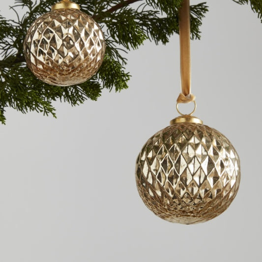 Diamond Etched Globe Ornament