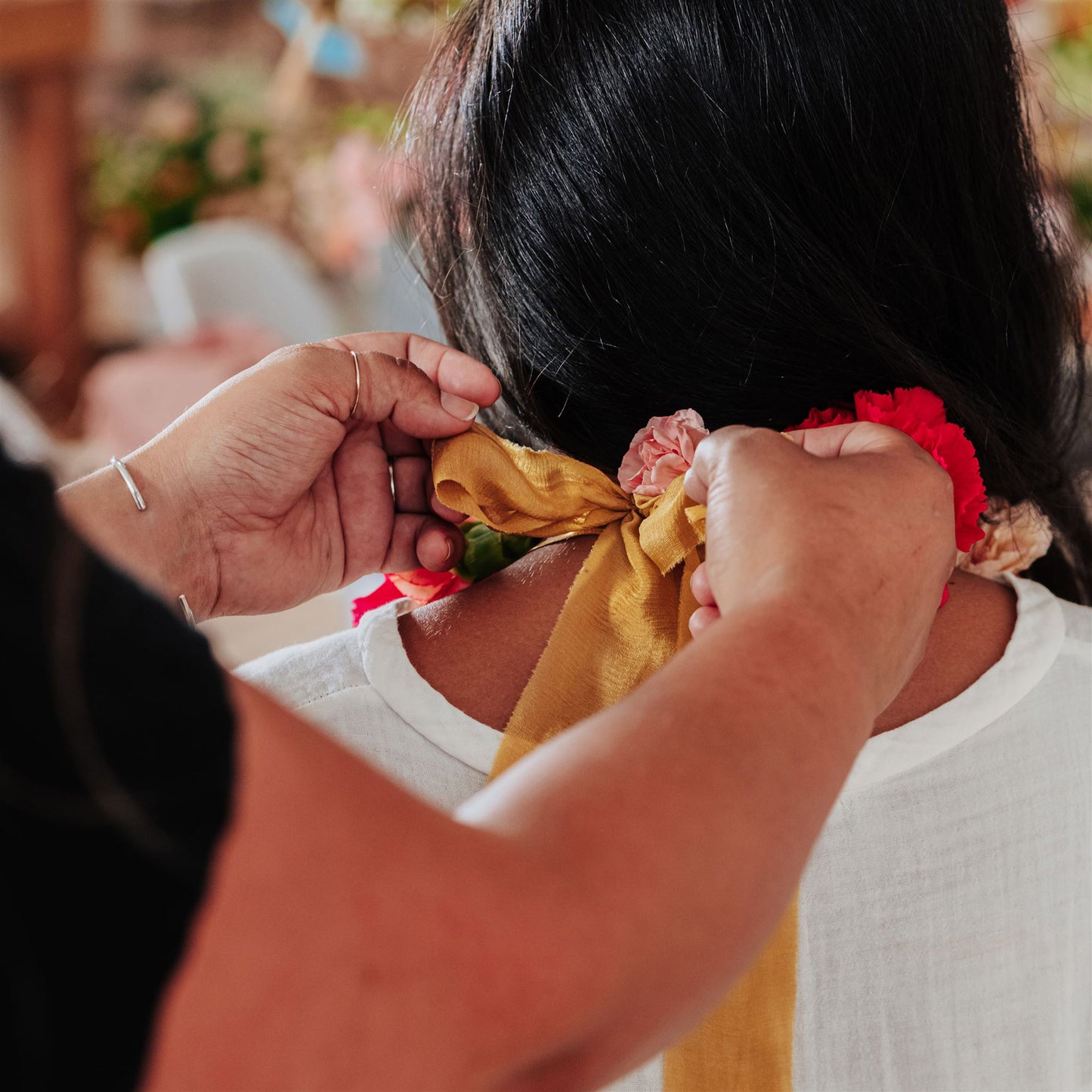 Artisan chiffon ribbon tie for flower lei