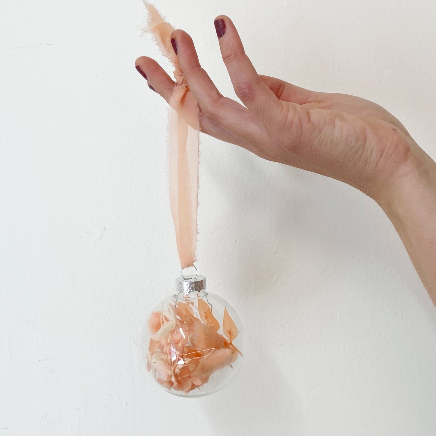 Peach Dried Flower Christmas Tree Ornament